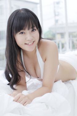 吴沚默